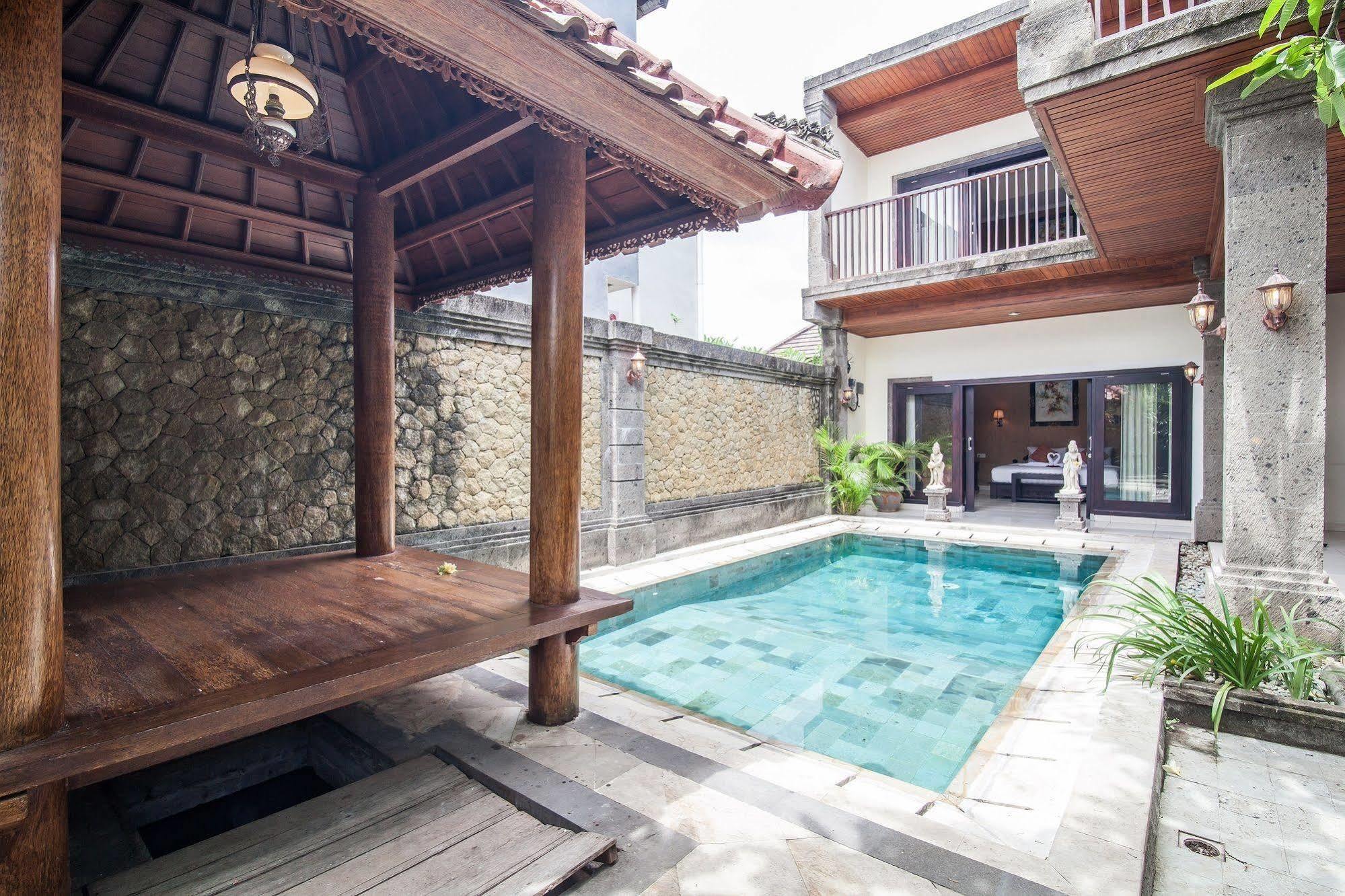 Puri Yuma Hotel 덴파사르 외부 사진